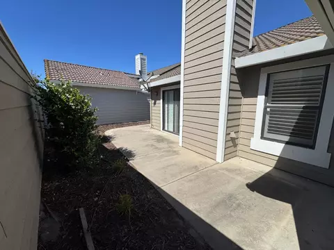 Exterior - 3625 N Veneman Ave, Modesto, CA 95356 photo 6 of 6