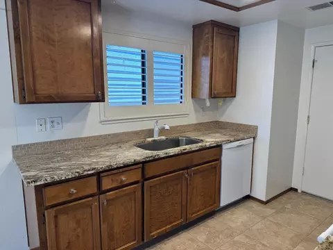 Kitchen - 3625 N Veneman Ave, Modesto, CA 95356 photo 2 of 3
