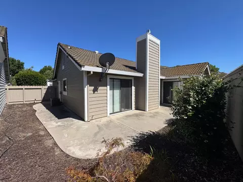 Exterior - 3625 N Veneman Ave, Modesto, CA 95356 photo 5 of 6