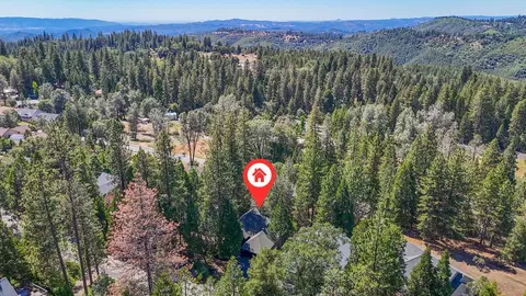 View/Area - 214 Forest Meadows Dr, Murphys, CA 95247 photo 2 of 5