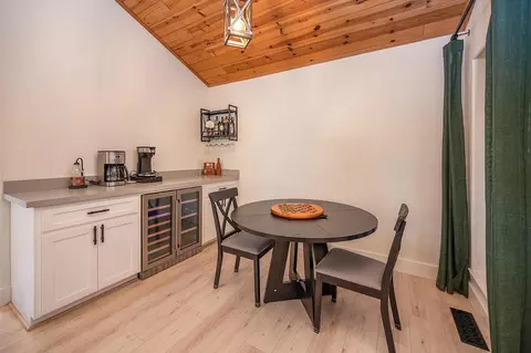 Dining - 214 Forest Meadows Dr, Murphys, CA 95247 photo 2 of 5