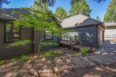 Exterior - 214 Forest Meadows Dr, Murphys, CA 95247 photo 2 of 7