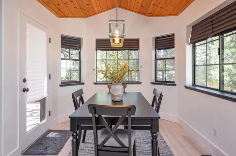 Dining - 214 Forest Meadows Dr, Murphys, CA 95247 photo 3 of 5