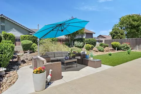 Exterior - 116 Evergreen Dr, Lodi, CA 95242 photo 6 of 11