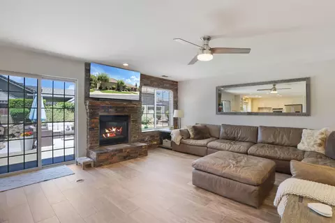 Living - 116 Evergreen Dr, Lodi, CA 95242 photo 2 of 3