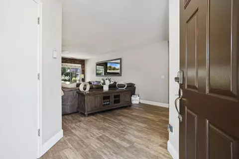 Entry Way - 116 Evergreen Dr, Lodi, CA 95242 photo 1 of 3