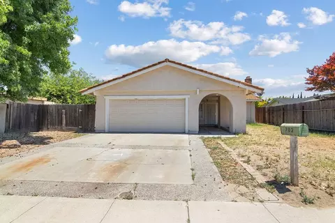 762 Garden Gate Dr, Manteca, CA 95336