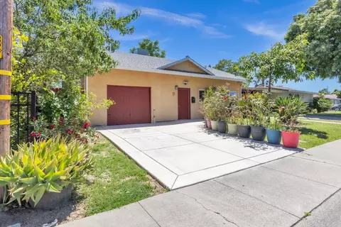 945 Sharian St, West Sacramento, CA 95605