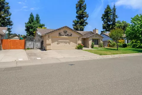 877 Retriever Way, Galt, CA 95632