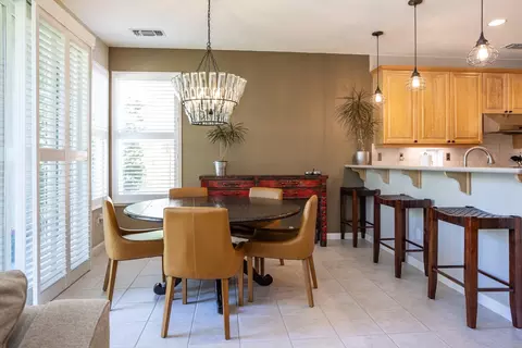 Dining - 2713 Veneto Dr, Modesto, CA 95356 photo 1 of 3