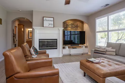 Living - 2713 Veneto Dr, Modesto, CA 95356 photo 1 of 1