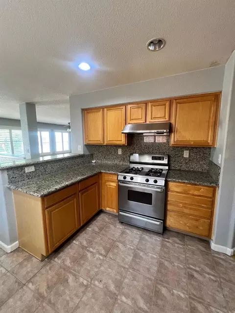 Kitchen - 4309 Hazelnut Dr, Modesto, CA 95356 photo 2 of 3