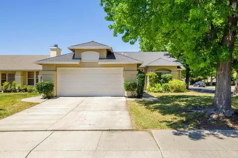 2109 Alta Sierra St, Stockton, CA 95206
