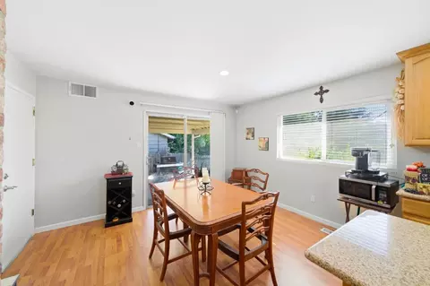 Dining - 4625 Jan Dr, Carmichael, CA 95608 photo 2 of 2