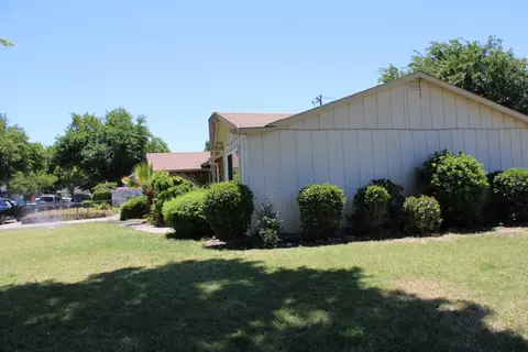 Exterior - 1525 Franklin Ave, Tracy, CA 95376 photo 13 of 14