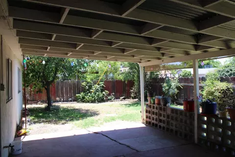 Exterior - 1525 Franklin Ave, Tracy, CA 95376 photo 4 of 14