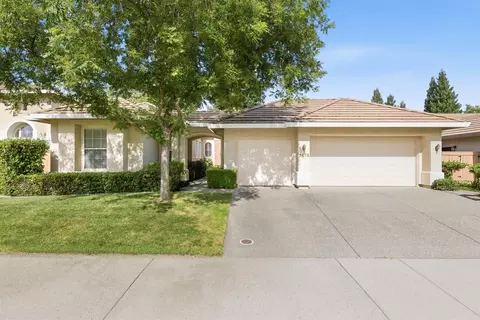 2875 Barret Dr, Roseville, CA 95661