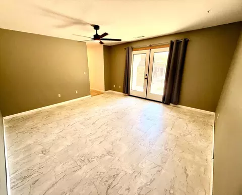 Living - 1019 Miwok Dr, Lodi, CA 95240 photo 4 of 4