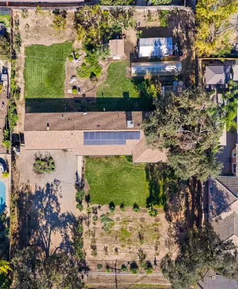 6141 Lincoln Ave, Carmichael, CA 95608