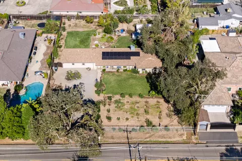 View/Area - 6141 Lincoln Ave, Carmichael, CA 95608 photo 4 of 7