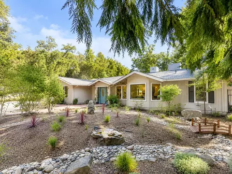 11460 Racetrack Rd, Sonora, CA 95370