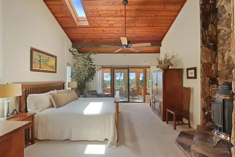Bedroom - 659 Sugarbush, Murphys, CA 95247 photo 3 of 5