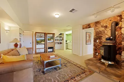 Living - 659 Sugarbush, Murphys, CA 95247 photo 8 of 8