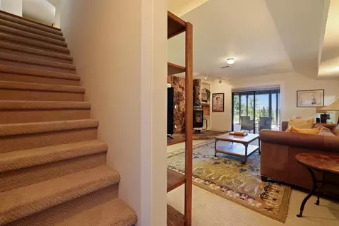 Entry Way - 659 Sugarbush, Murphys, CA 95247 photo 4 of 6