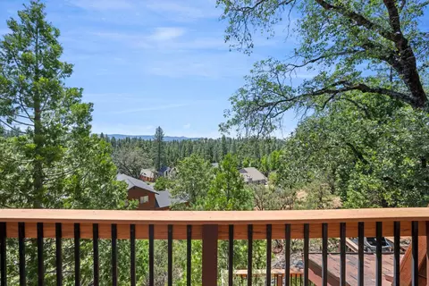 Exterior - 659 Sugarbush, Murphys, CA 95247 photo 6 of 14