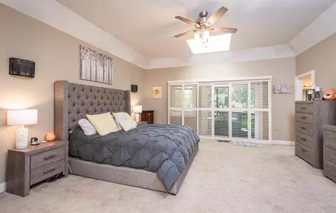 Bedroom - 841 Oak Crest Cir, Placerville, CA 95667 photo 4 of 5