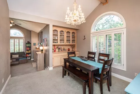 Dining - 841 Oak Crest Cir, Placerville, CA 95667 photo 2 of 2