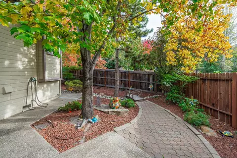 Exterior - 841 Oak Crest Cir, Placerville, CA 95667 photo 7 of 11