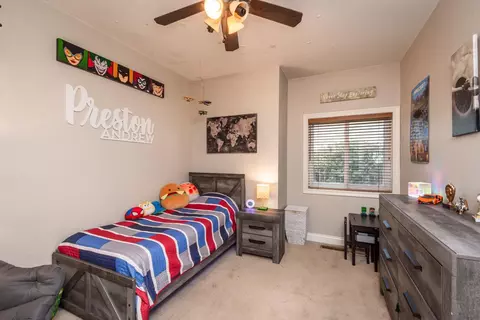 Bedroom - 841 Oak Crest Cir, Placerville, CA 95667 photo 3 of 5