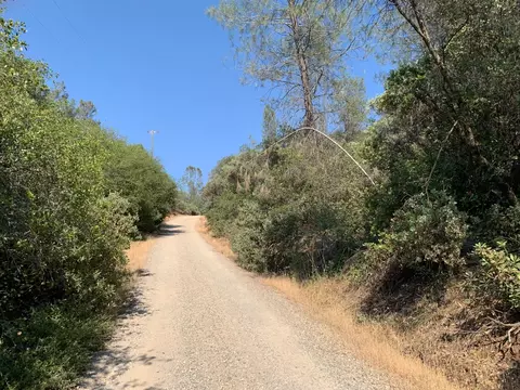 13079 Hallwood Pl, Grass Valley, CA 95949