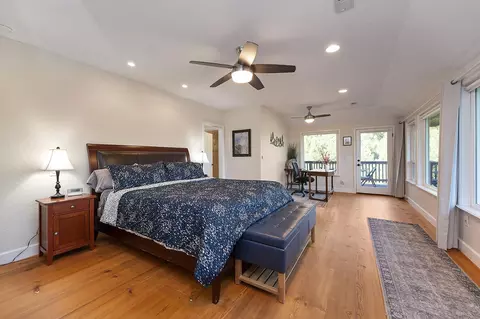 Bedroom - 198 Sweetwater Dr, Murphys, CA 95247 photo 2 of 8