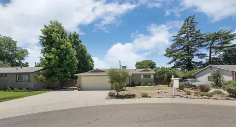 712 Almond Ct, Galt, CA 95632