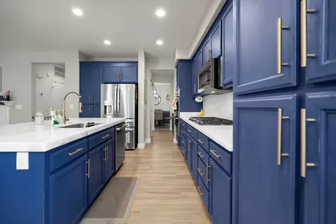 Kitchen - 1984 Greenfield, Turlock, CA 95382 photo 3 of 4