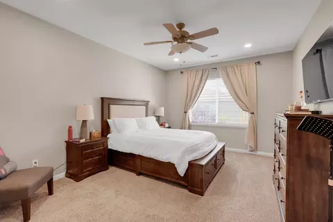 Bedroom - 1984 Greenfield, Turlock, CA 95382 photo 5 of 5