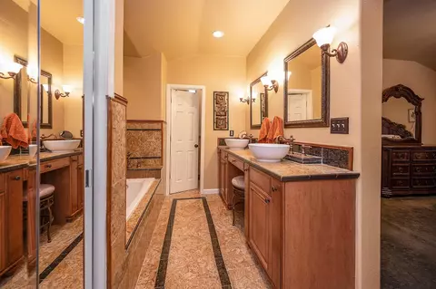 Bath - 4110 Ottawa Dr, Camp Connell, CA 95223 photo 2 of 3