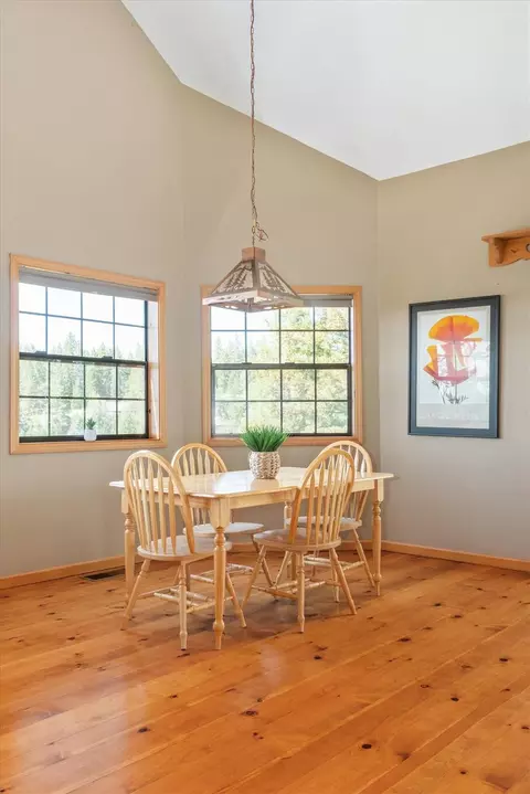 Dining - 1016 Sandalwood Dr, Murphys, CA 95247 photo 1 of 2