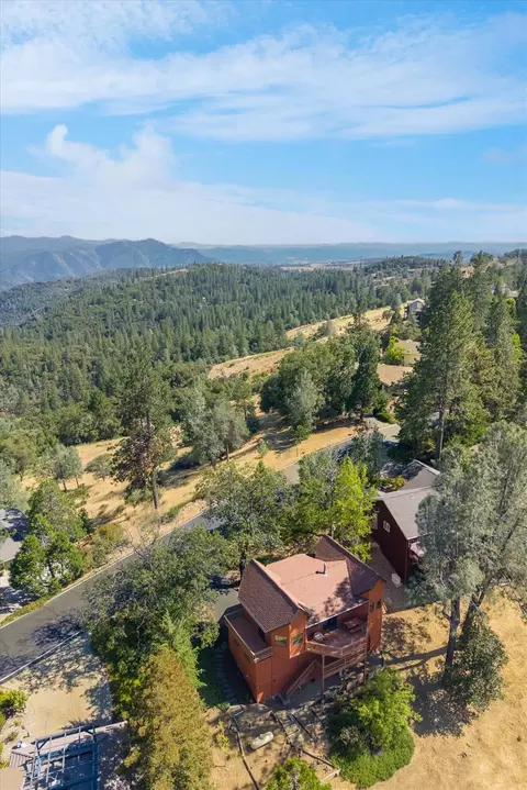 View/Area - 1016 Sandalwood Dr, Murphys, CA 95247 photo 1 of 4