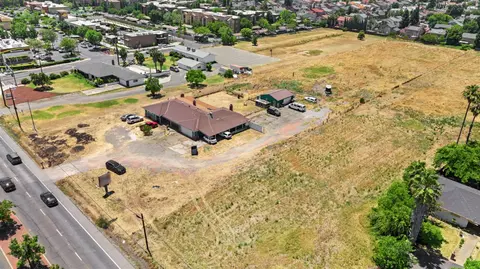 8240 Elk Grove Florin Rd, Sacramento, CA 95829