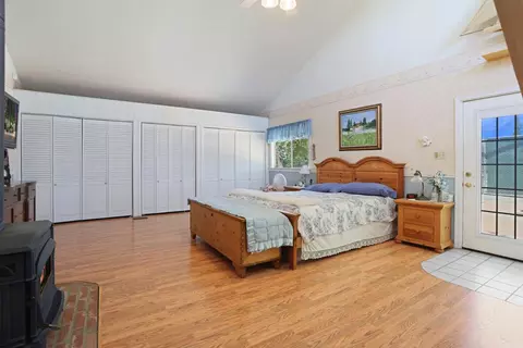 Bedroom - 1419 Holly Dr, Lodi, CA 95242 photo 5 of 7