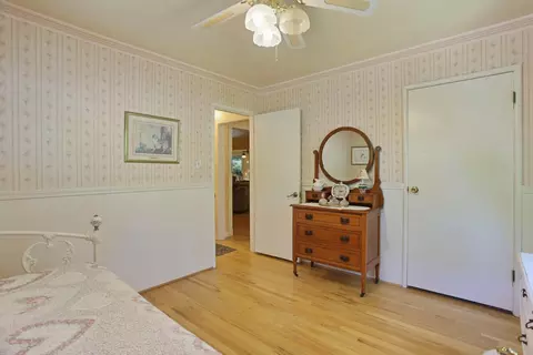 Bedroom - 1419 Holly Dr, Lodi, CA 95242 photo 2 of 7