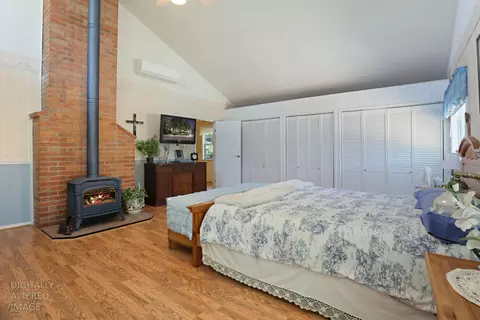Bedroom - 1419 Holly Dr, Lodi, CA 95242 photo 6 of 7