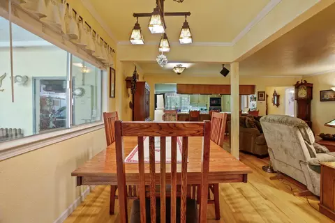 Dining - 1419 Holly Dr, Lodi, CA 95242 photo 2 of 4