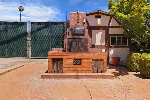 Exterior - 1419 Holly Dr, Lodi, CA 95242 photo 13 of 14
