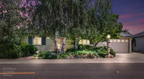 Exterior - 1419 Holly Dr, Lodi, CA 95242 photo 2 of 14