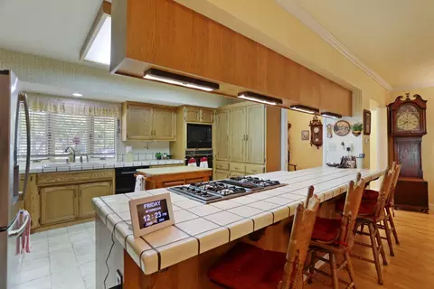 Kitchen - 1419 Holly Dr, Lodi, CA 95242 photo 5 of 5