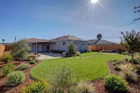 Exterior - 311 Charles Ave, Manteca, CA 95336 photo 3 of 8